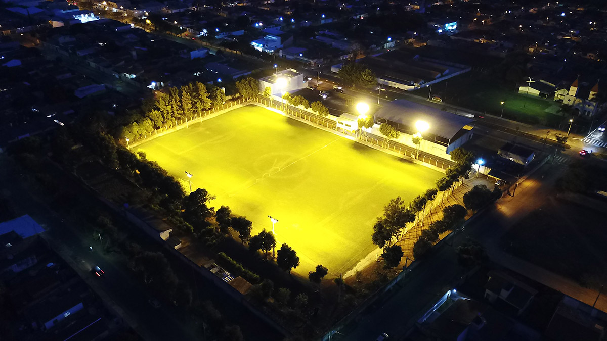 A Importância da Iluminação em Estádios e Quadras Esportivas